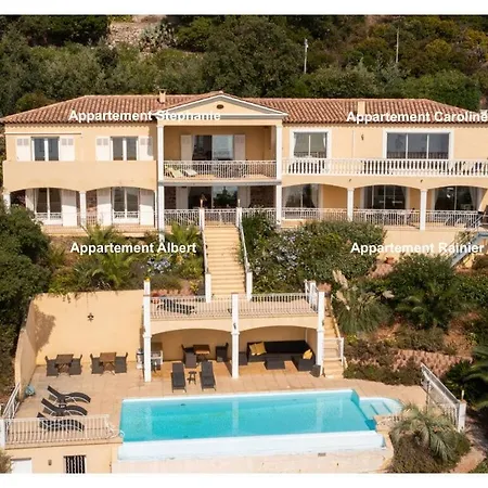 Caroline - Monte Carlo * Лес-Иссамбр